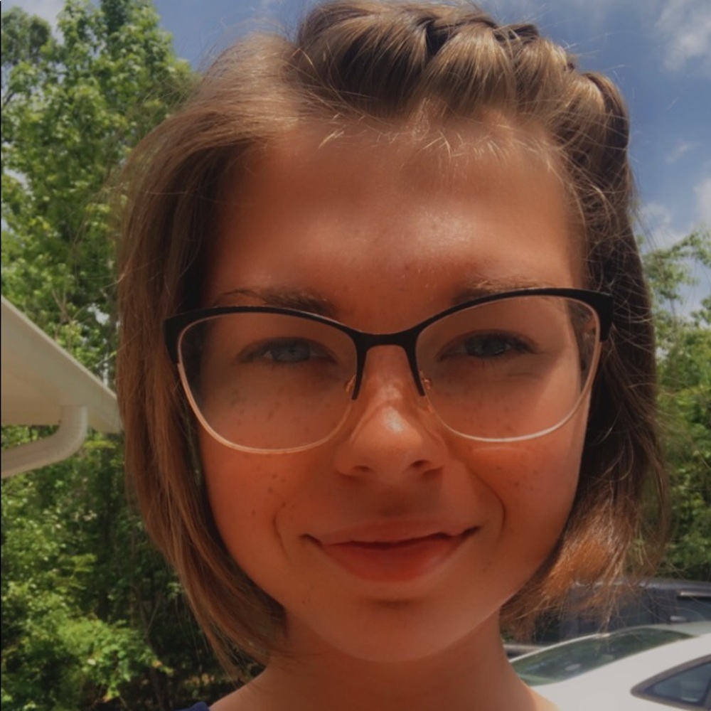 Meet your Posher, Kathryn